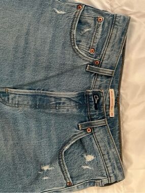 Levi’s Light Blue Rib Cage Women's Distressed Jeans